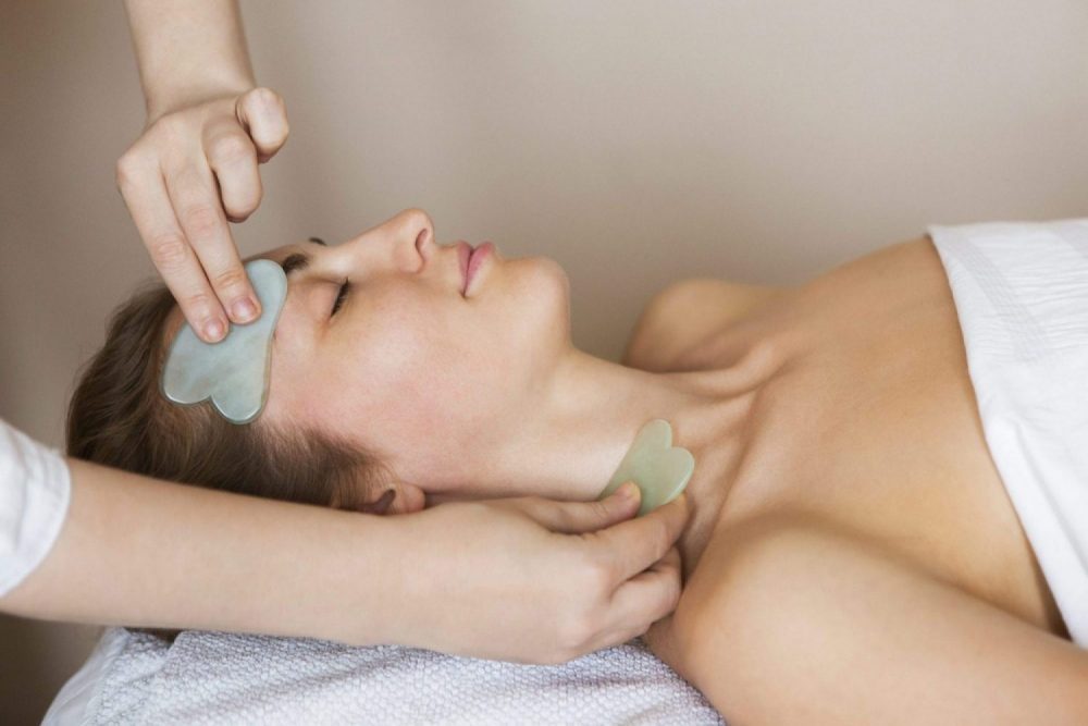 buy gua sha massage tool at lierre.ca